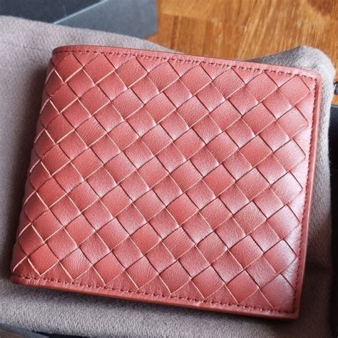 bottega veneta intrecciato vn bifold wallet